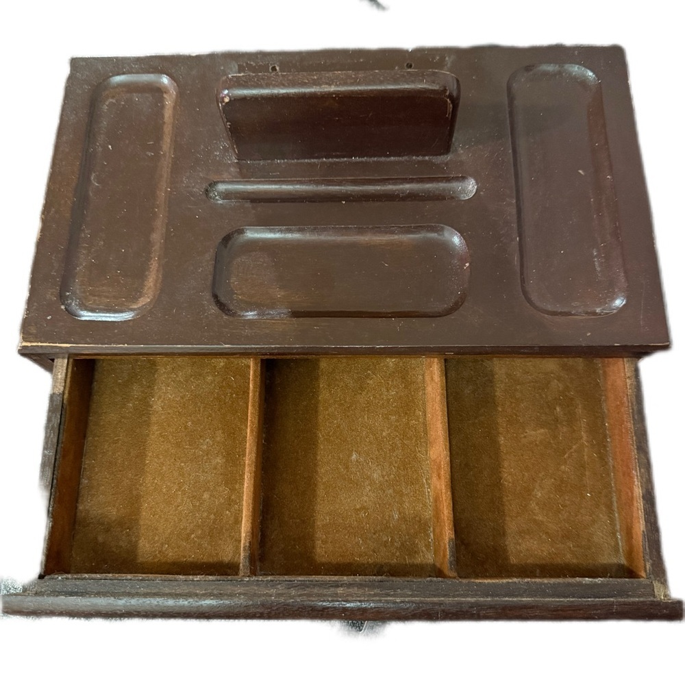 Brown Jewelry Organizer
